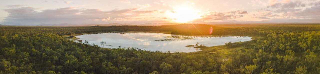 Wild Nature Lodge, Mareeba Wetlands Biboohra Exterior photo